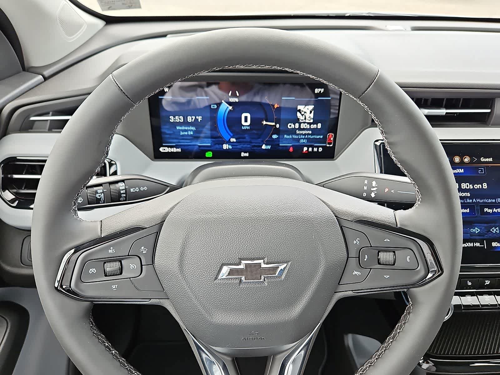 New 2027 Chevrolet Bolt LT w/ Comfort Package FWD image 16