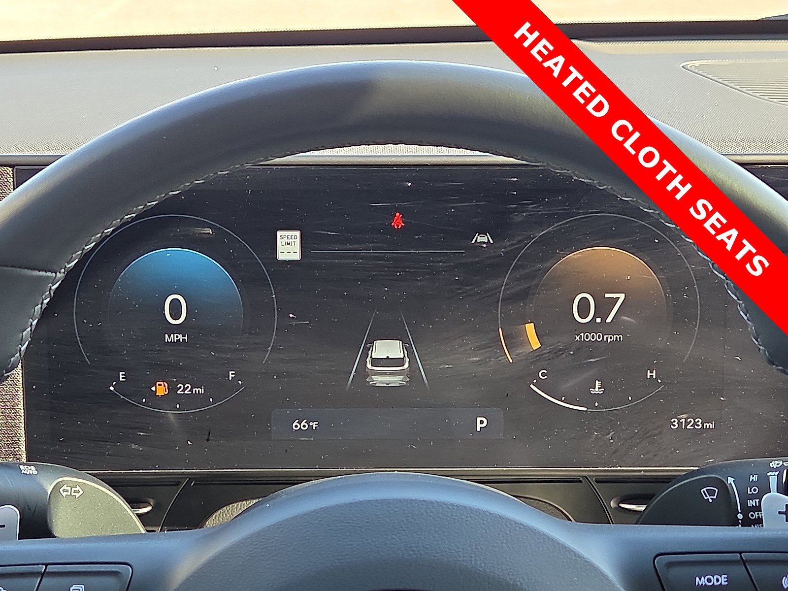 Used 2025 Hyundai Kona SEL image 23