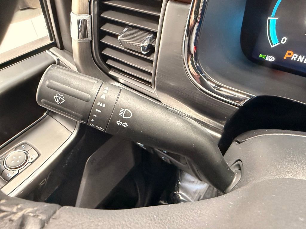 Used 2023 Ford F150 Lariat w/ Equipment Group 502A High image 39