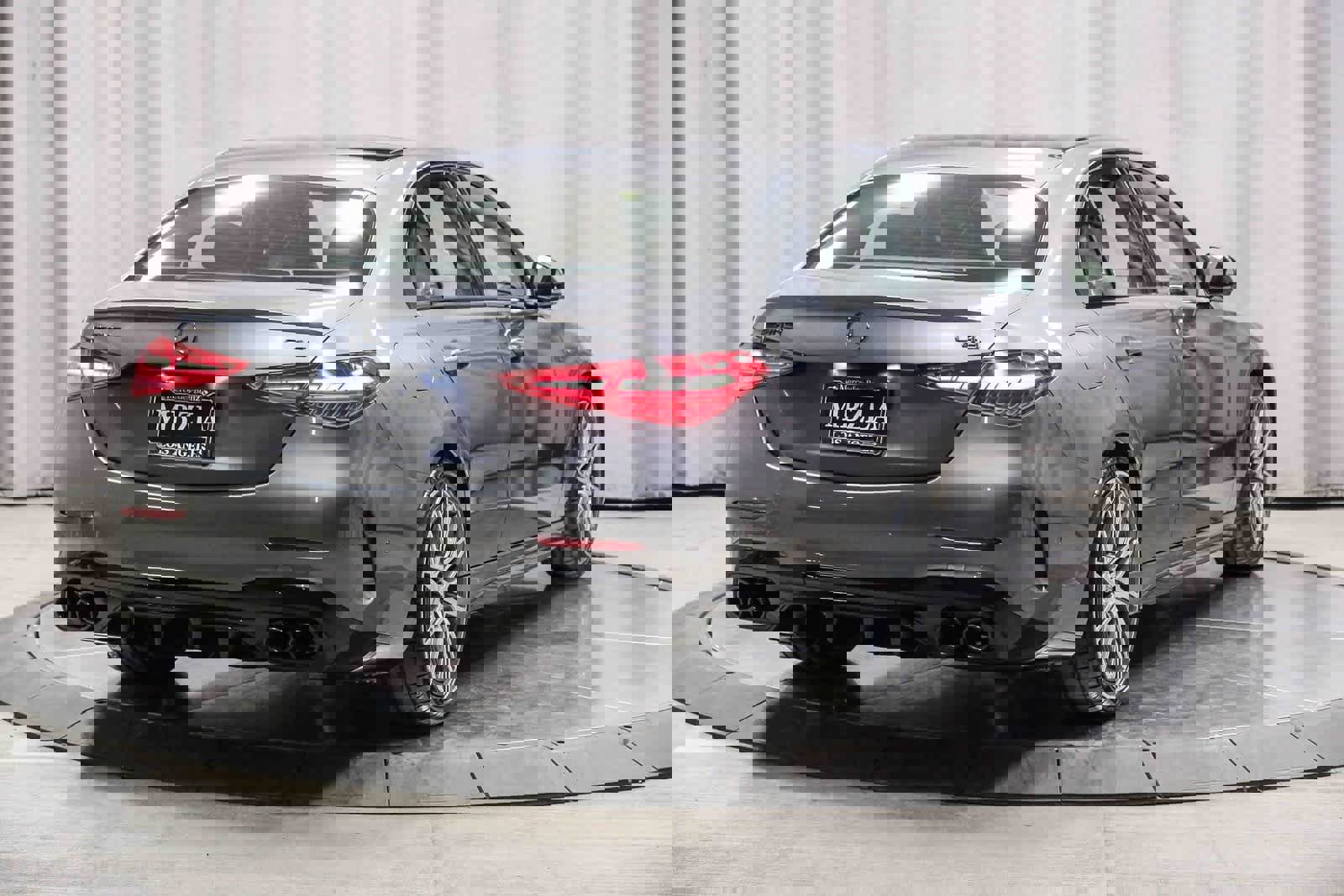 Used 2025 Mercedes-Benz C 43 AMG 4MATIC Sedan image 4