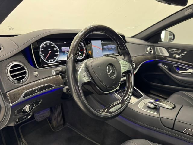 Used 2017 Mercedes-Benz S 550 Sedan image 35