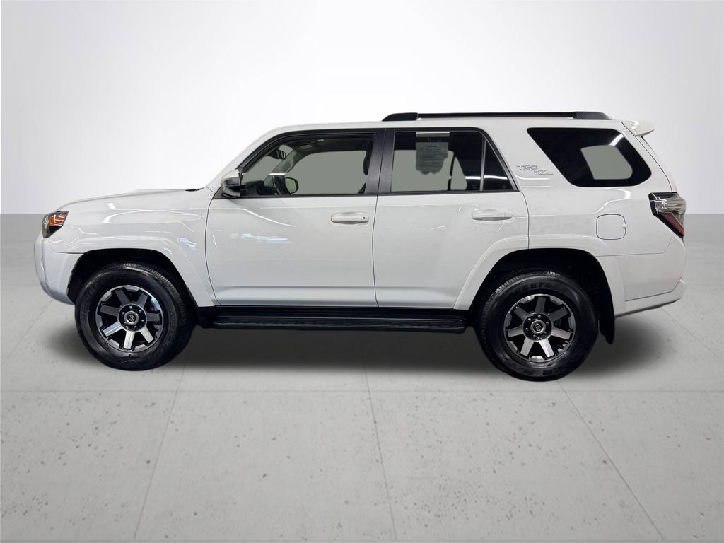 Used 2024 Toyota 4Runner TRD Off-Road image 3