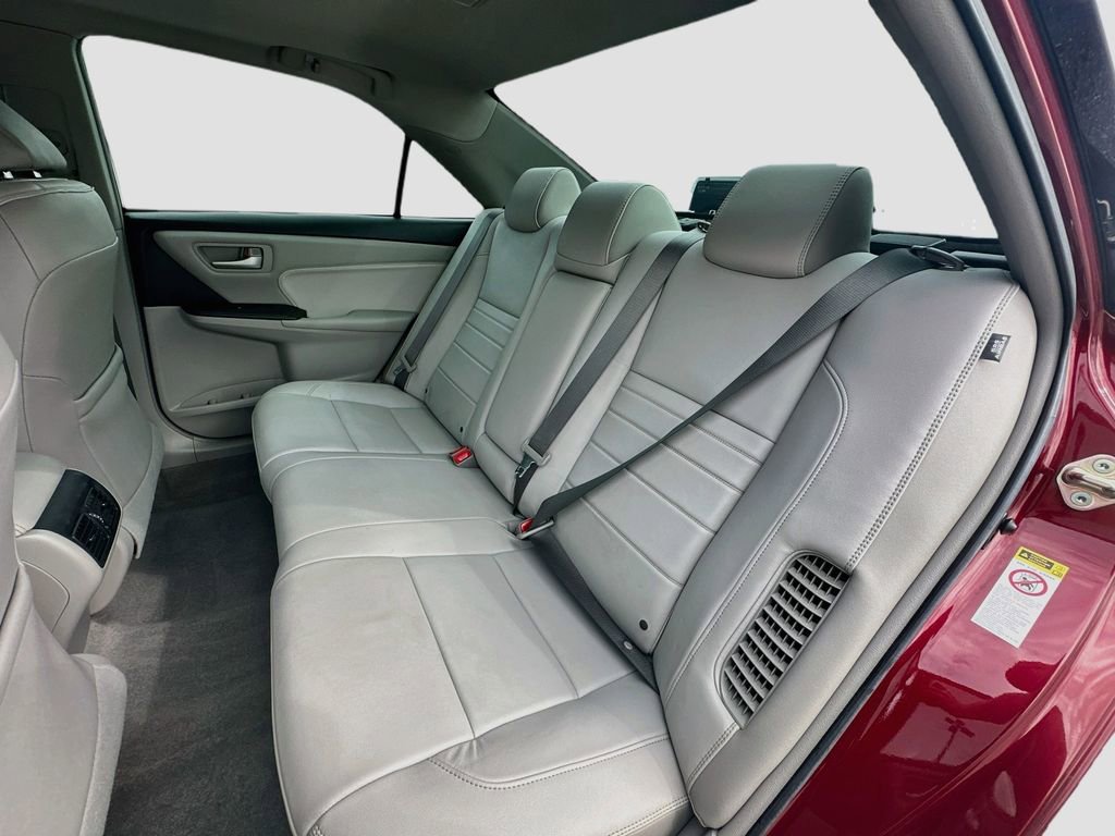 Used 2017 Toyota Camry XLE FWD image 24
