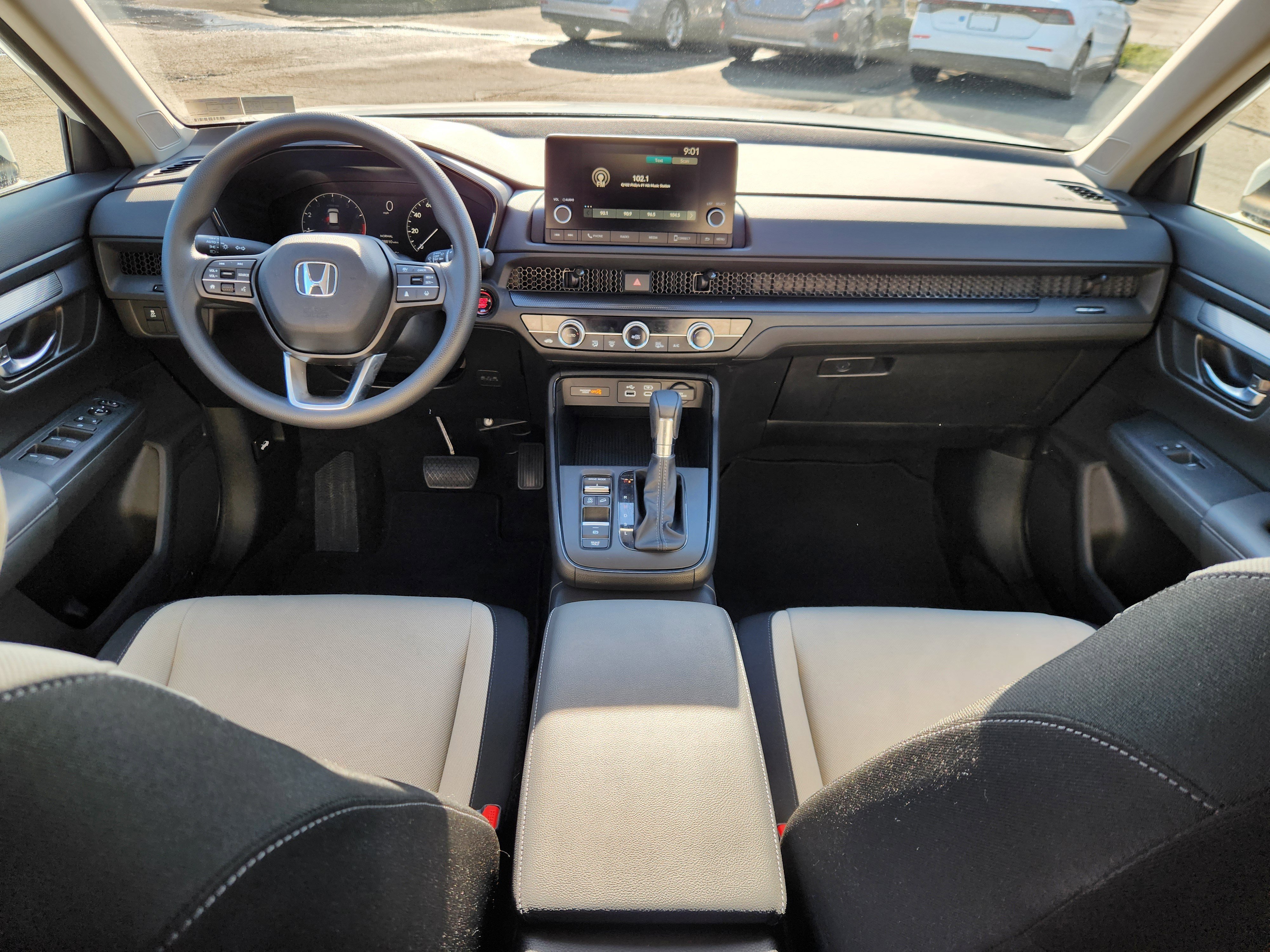 Used 2023 Honda CR-V EX image 8