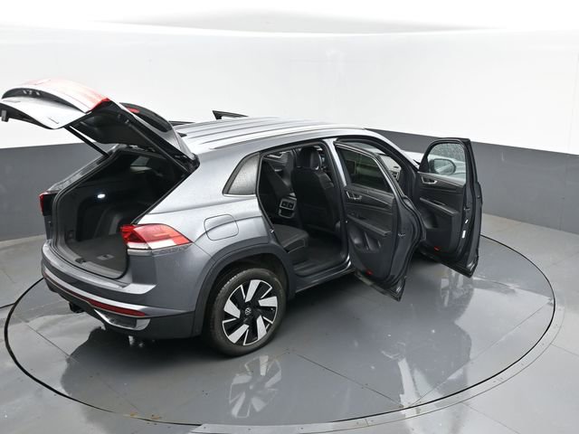 Used 2025 Volkswagen Atlas Cross Sport SE image 26