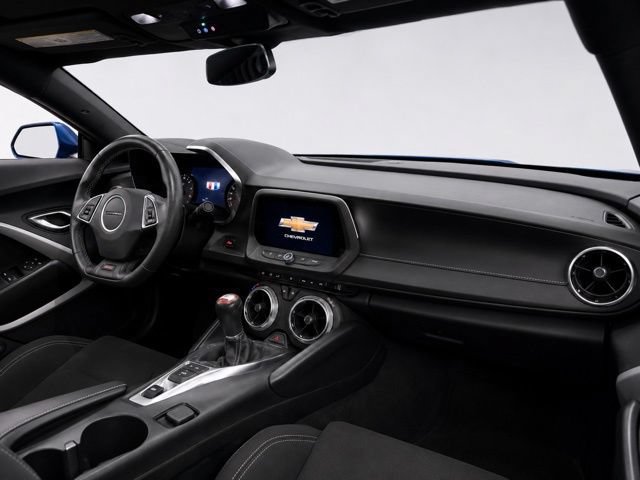 Used 2023 Chevrolet Camaro SS RWD image 17