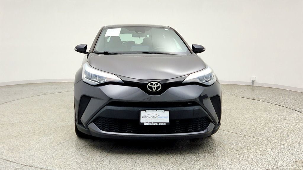 Used 2021 Toyota C-HR XLE FWD image 2