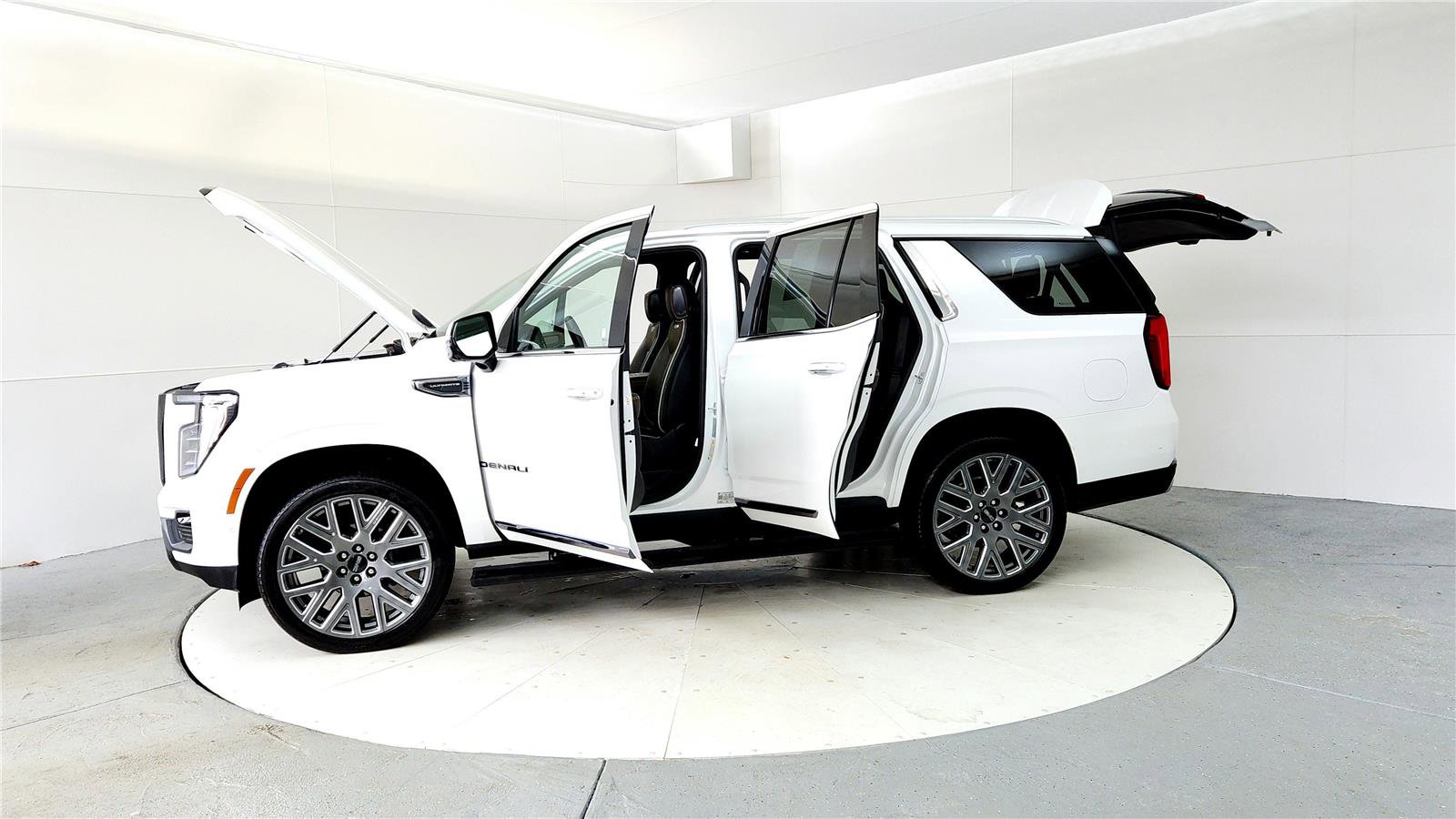 Used 2025 GMC Yukon Denali Ultimate image 10