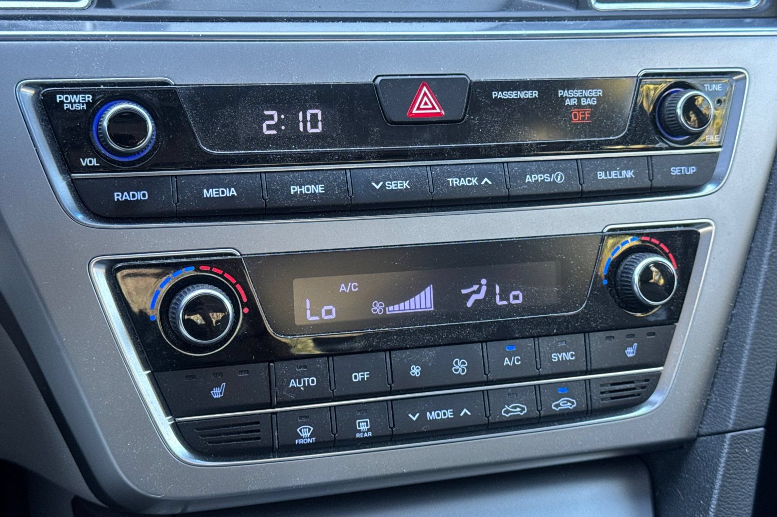 Used 2016 Hyundai Sonata Limited FWD image 29