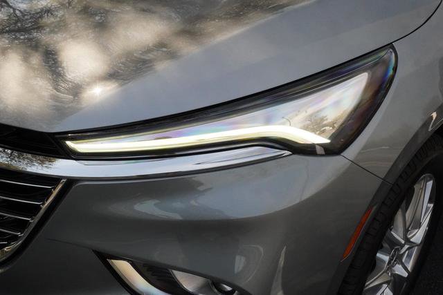 Used 2023 Buick Enclave Essence w/ Experience Buick Package image 32