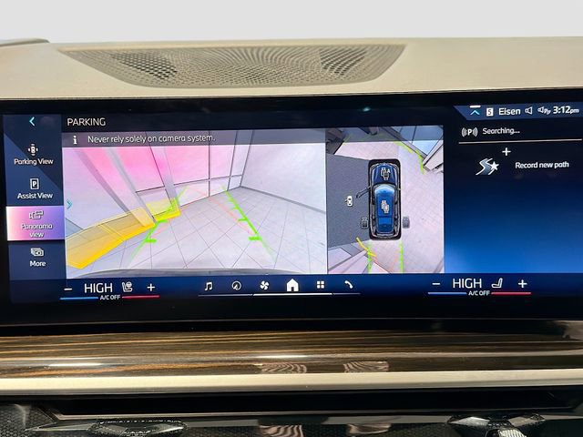 Used 2025 BMW X7 xDrive40i w/ Executive Package image 13