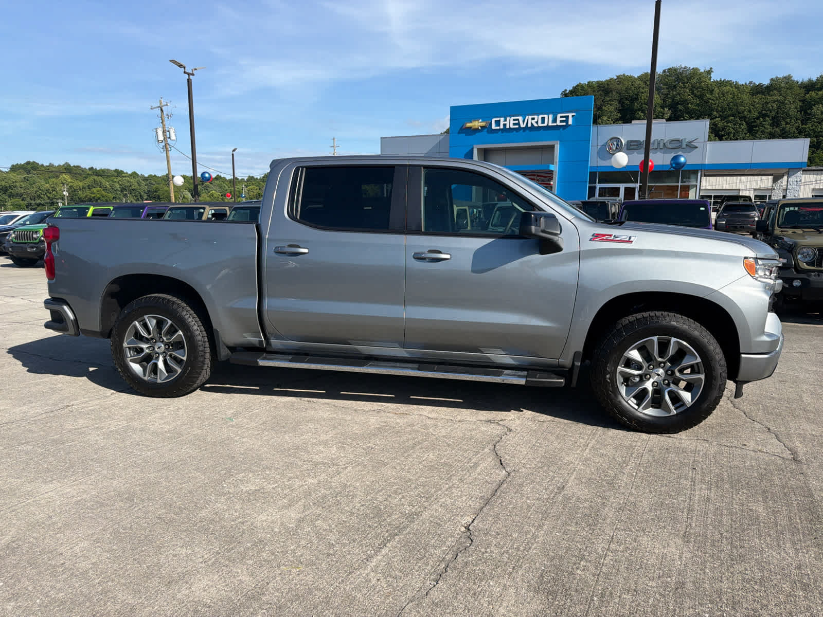New 2026 Chevrolet Silverado 1500 RST AWD/4WD image 2