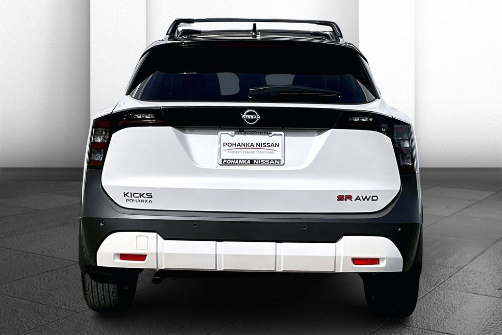 New 2026 Nissan Kicks SR w/ SR Premium Package image 4