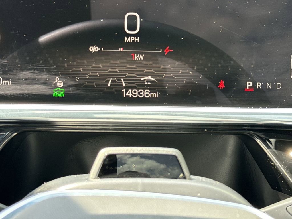 Used 2025 GMC Sierra EV Denali AWD/4WD image 7