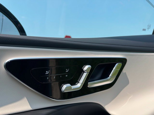 New 2027 Mercedes-Benz E 350 4MATIC Sedan image 29