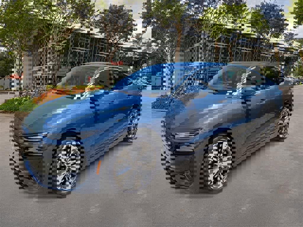 New 2025 Audi A8 L 3.0T