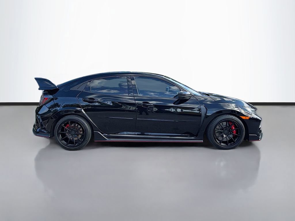 Used 2017 Honda Civic Type R image 9