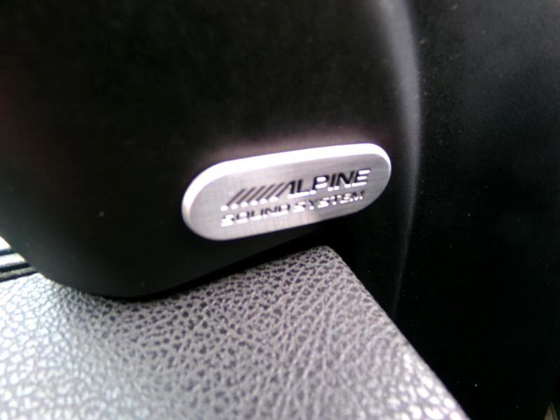 Used 2018 Chrysler 300 Limited image 42