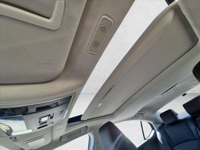 Used 2024 Lexus ES 300h w/ Premium Package FWD image 16