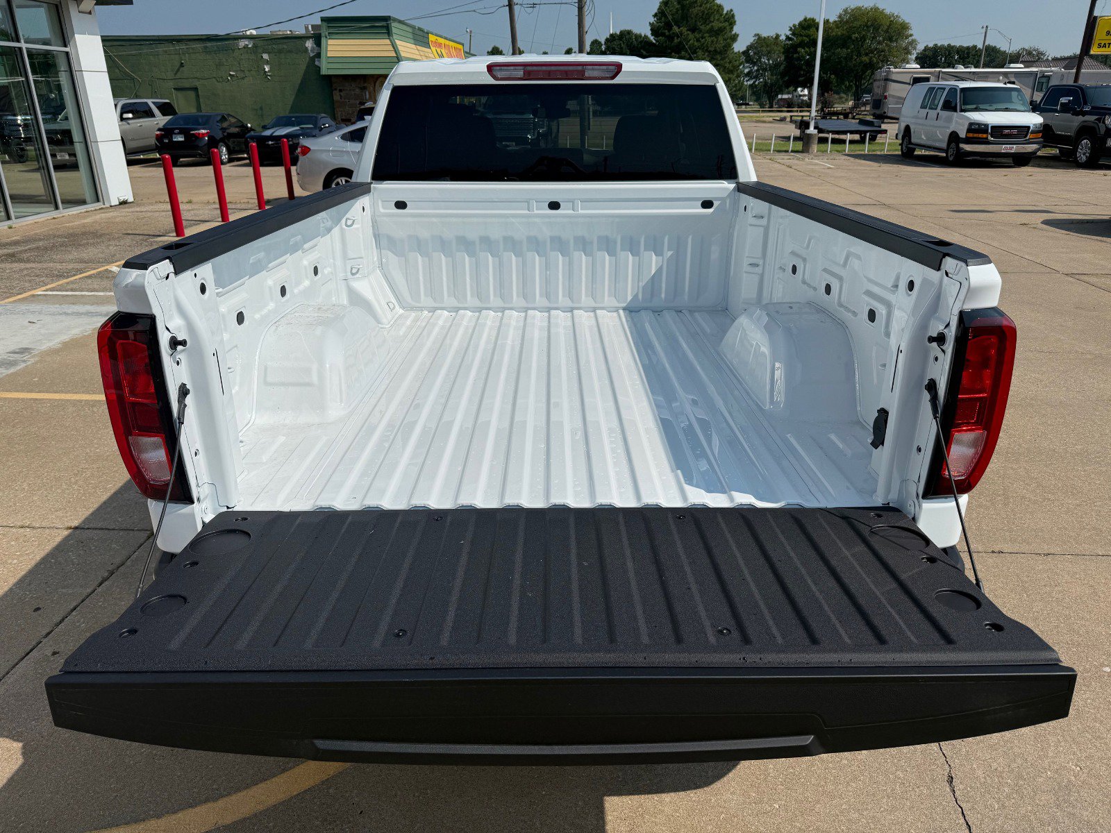 New 2026 GMC Sierra 1500 Pro w/ Pro Value Package image 5