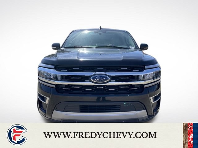 Used 2024 Ford Expedition Limited AWD/4WD image 9
