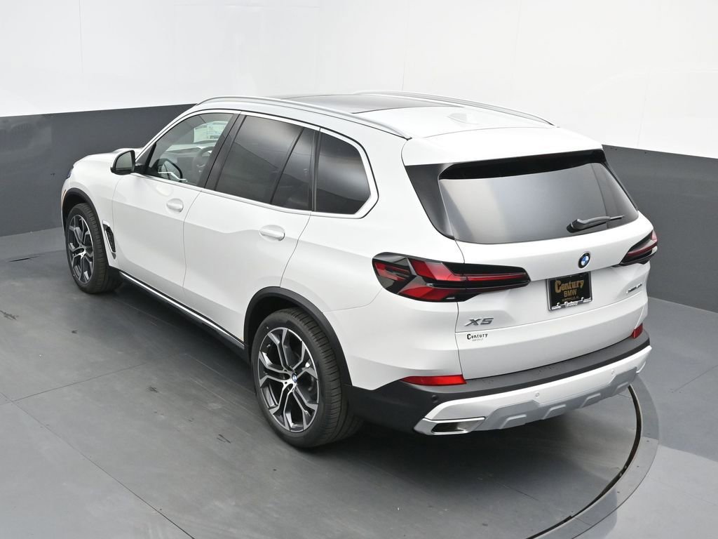New 2026 BMW X5 xDrive40i AWD/4WD image 42
