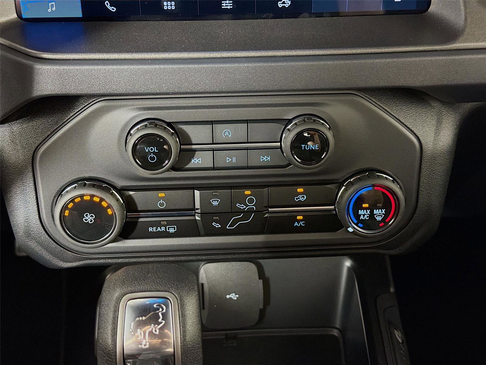 New 2025 Ford Bronco 2-Door image 16