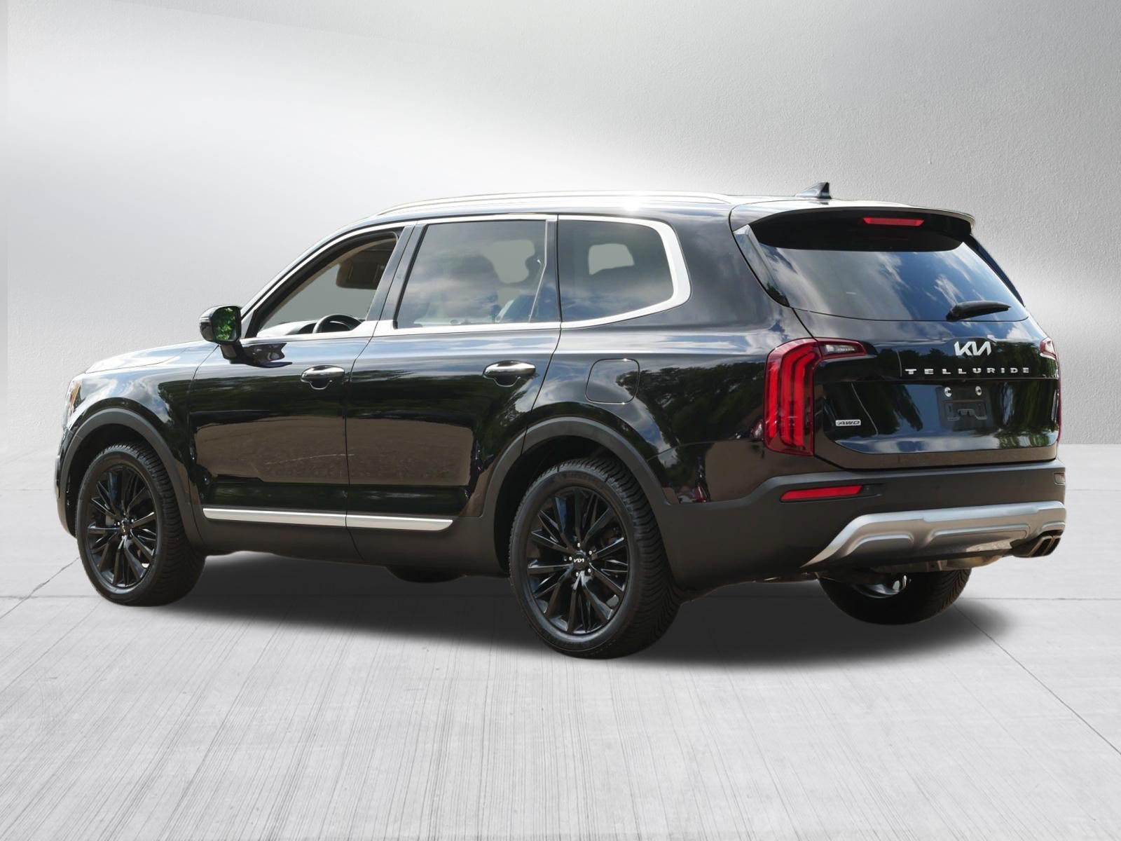 Certified 2022 Kia Telluride SX w/ SX Prestige Package AWD/4WD image 5
