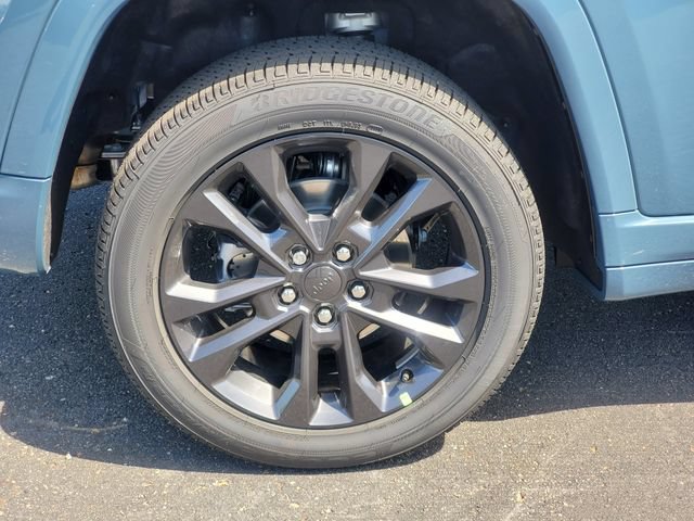 New 2026 Jeep Grand Cherokee Limited AWD/4WD image 6