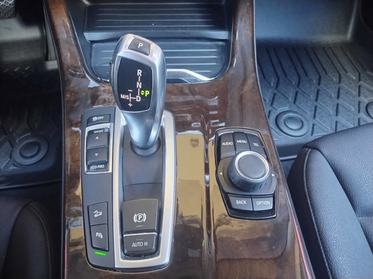 Used 2017 BMW X3 xDrive28i w/ Driving Assistance Package AWD/4WD image 8