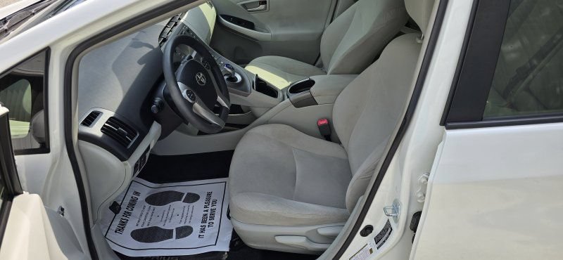 Used 2012 Toyota Prius Three FWD image 15