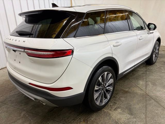 Used 2021 Lincoln Corsair Reserve w/ Elements Package image 6