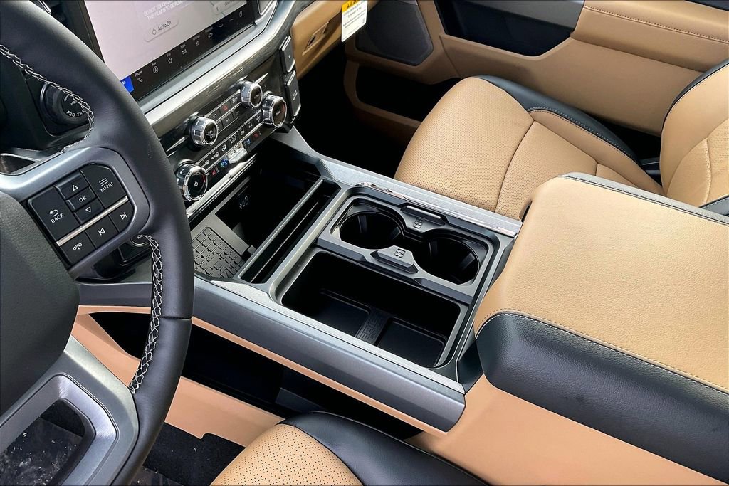 New 2025 Ford F250 Lariat w/ Lariat Ultimate Package image 8