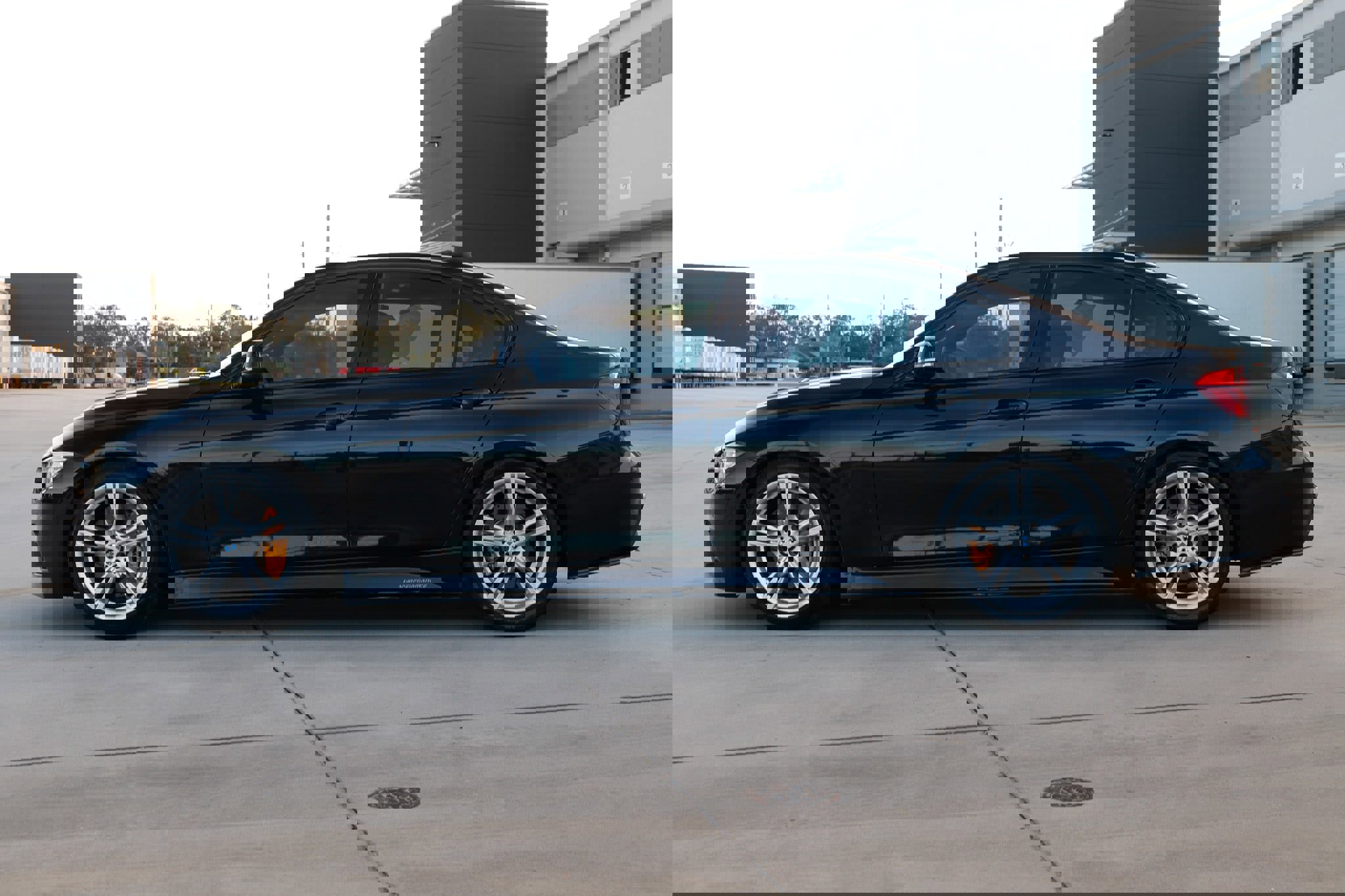 Used 2017 BMW 340i xDrive Sedan image 8