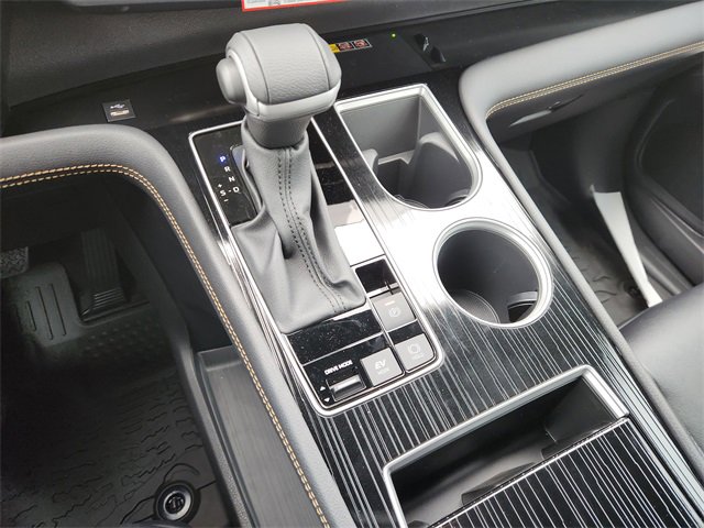 New 2026 Toyota Sienna XLE Woodland Edition image 16