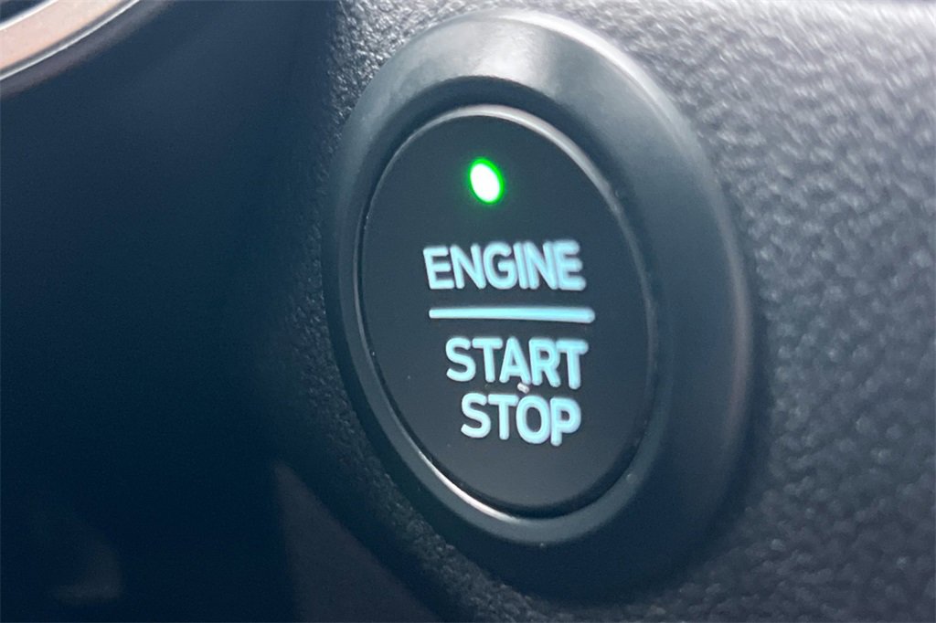 Used 2020 Ford Escape SE Sport image 25