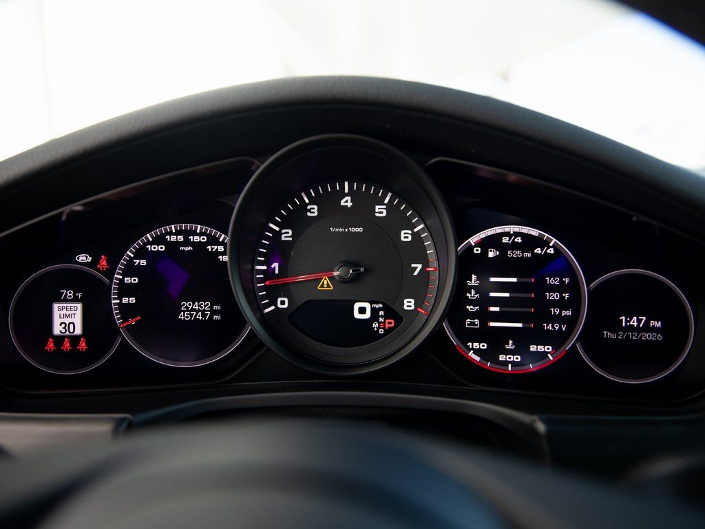 Used 2023 Porsche Panamera 4 Platinum Edition image 14