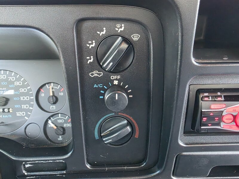Used 1996 Dodge Ram 2500 Truck 4x4 Regular Cab image 39