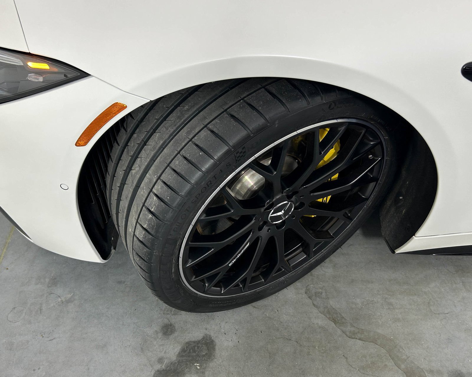 Used 2022 Mercedes-Benz SL 63 AMG 4MATIC image 21