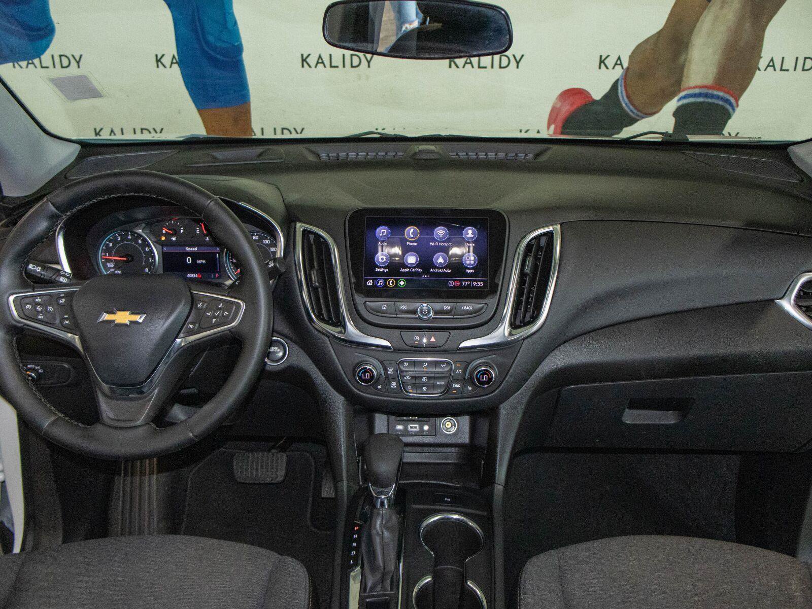 Used 2024 Chevrolet Equinox LT FWD image 3