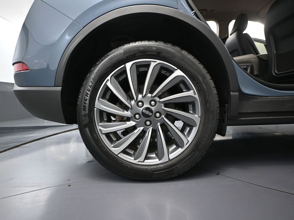 Used 2023 Lincoln Corsair Reserve image 14