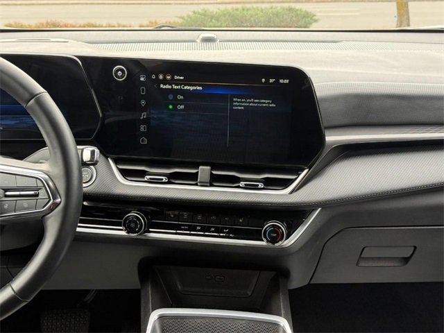 Used 2025 Chevrolet Equinox LT image 14