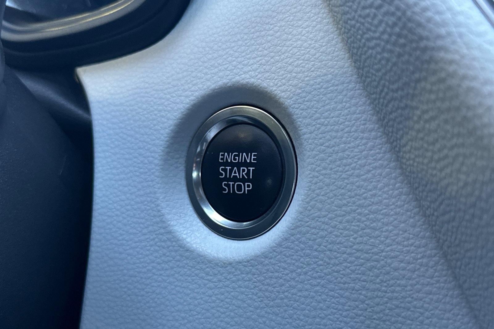 Used 2025 Toyota Corolla FX w/ Convenience Package image 21