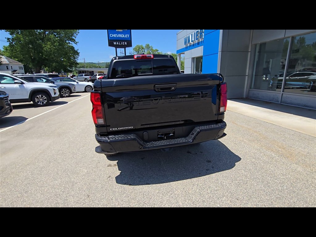 New 2025 Chevrolet Colorado LT w/ LT Convenience Package image 7