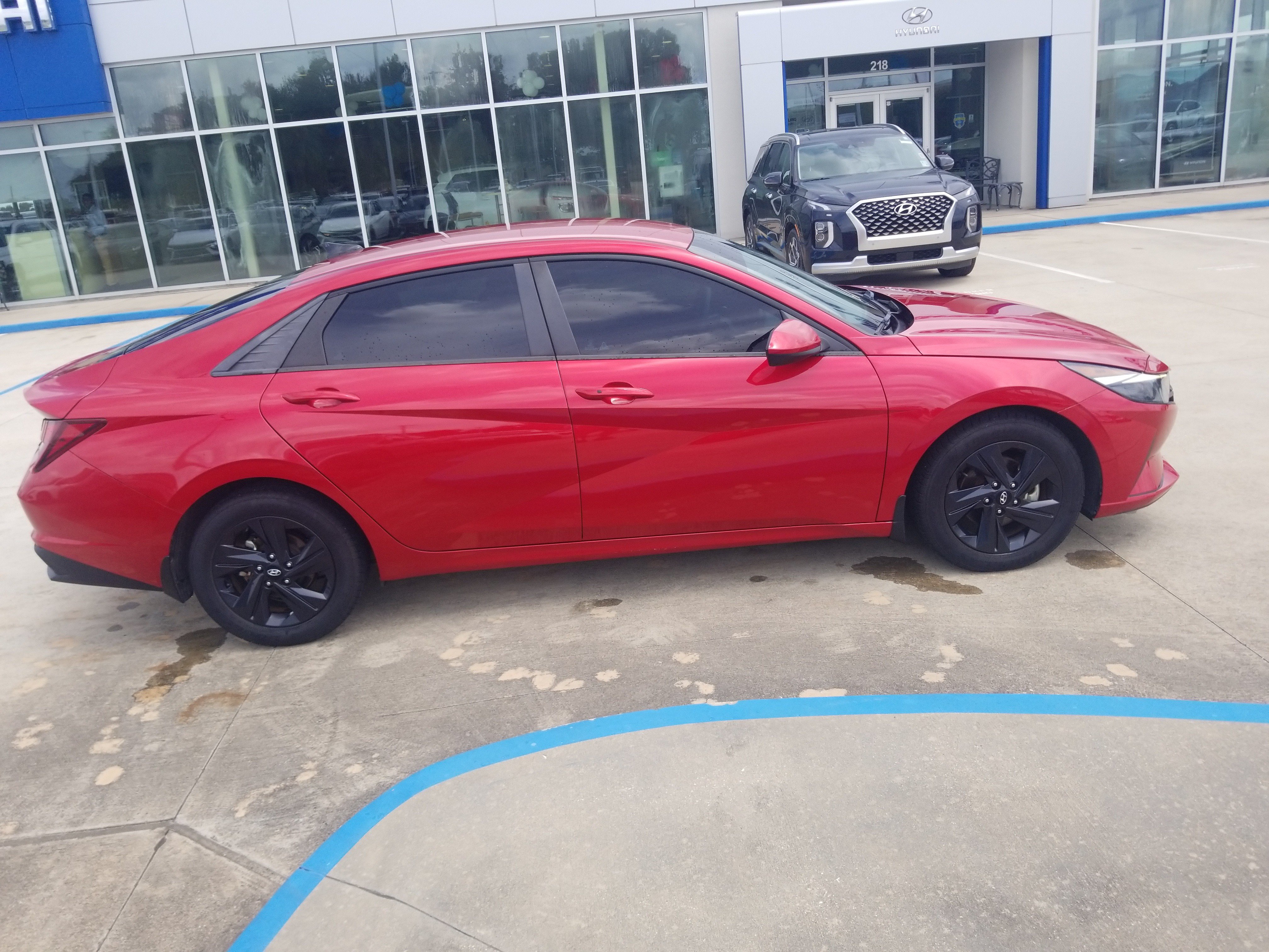 Used 2023 Hyundai Elantra SEL FWD image 8