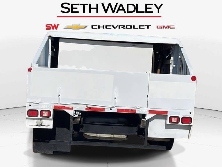 Used 2011 Ford E-450 and Econoline 450 Super Duty image 6