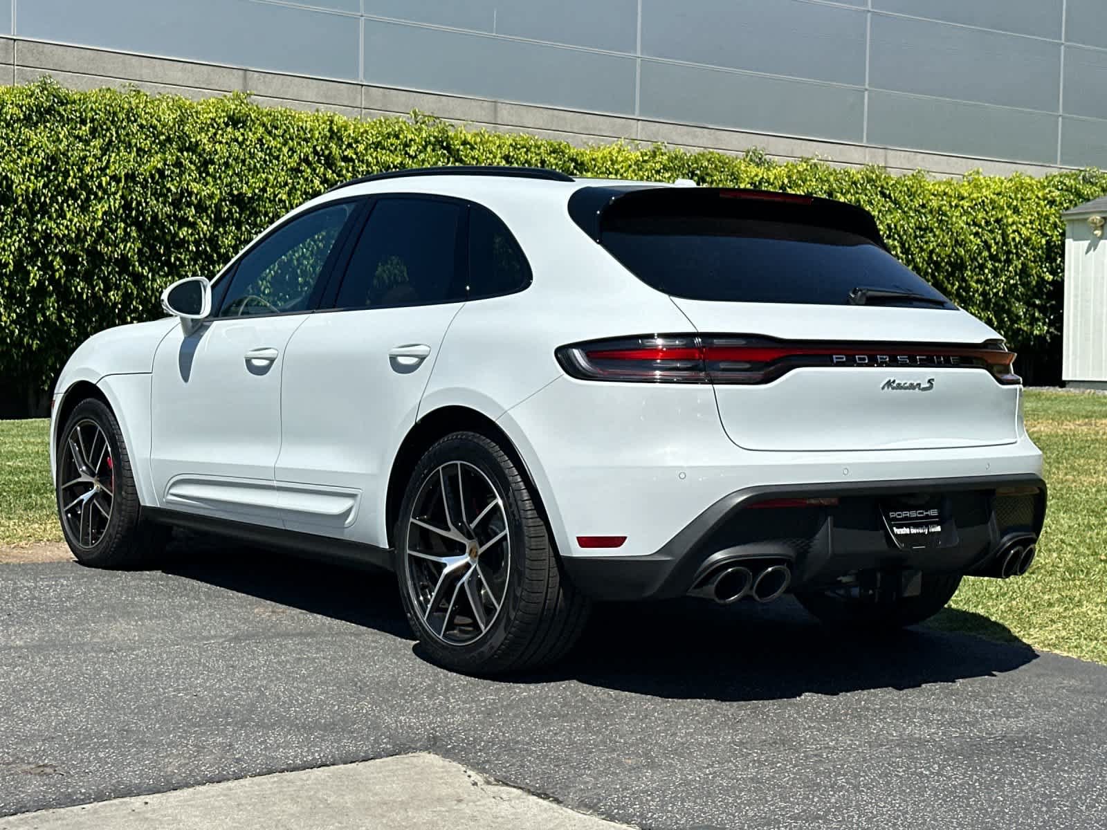 New 2026 Porsche Macan S AWD/4WD image 3