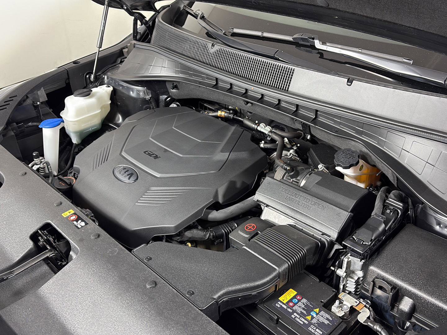 Used 2019 Kia Sorento SX image 12