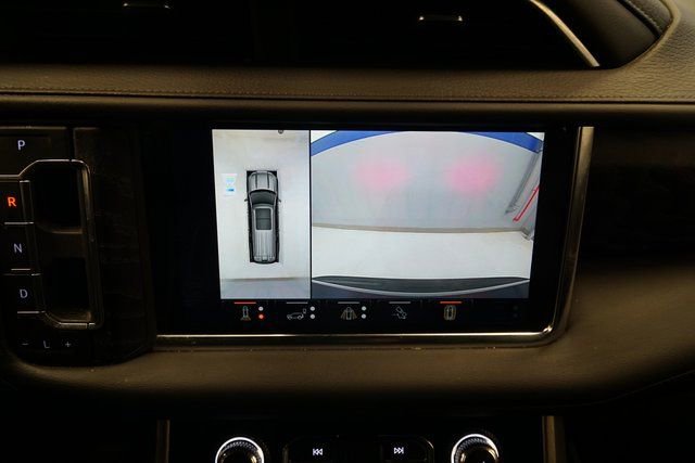 Used 2024 GMC Yukon XL Denali w/ Denali Reserve Package image 26