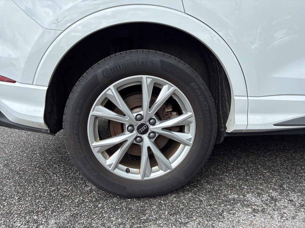 Used 2025 Audi Q3 2.0T Premium AWD/4WD image 59